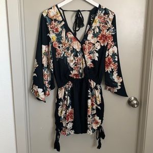 Brand new Band of Gypsies romper size M, navy floral